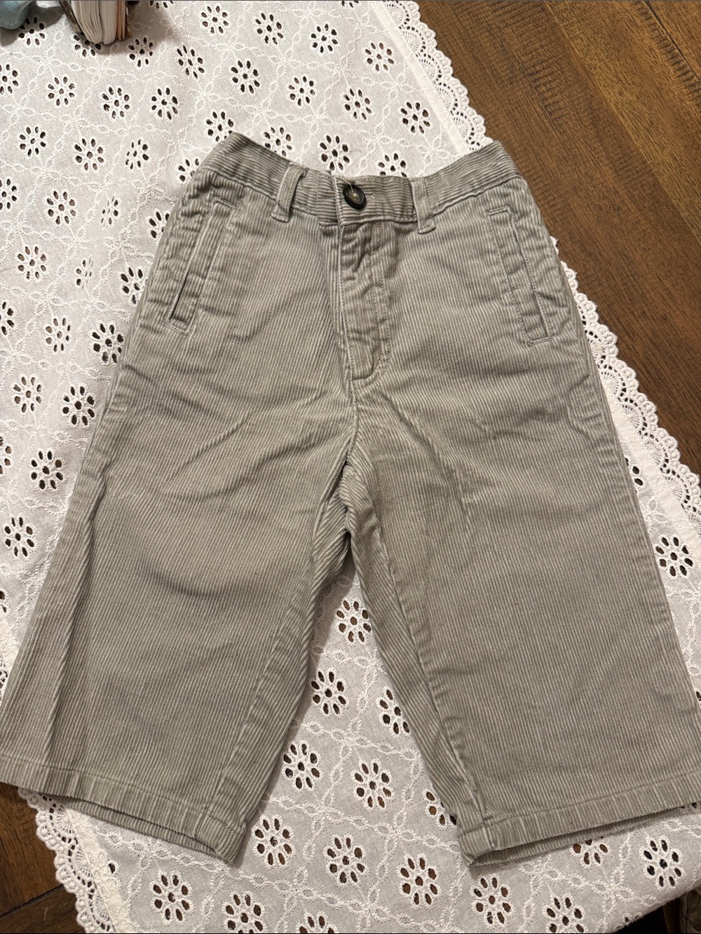 Janie and Jack Kids wide leg Corduroy Pull-On Shorts - Light Taupe 12-18 months